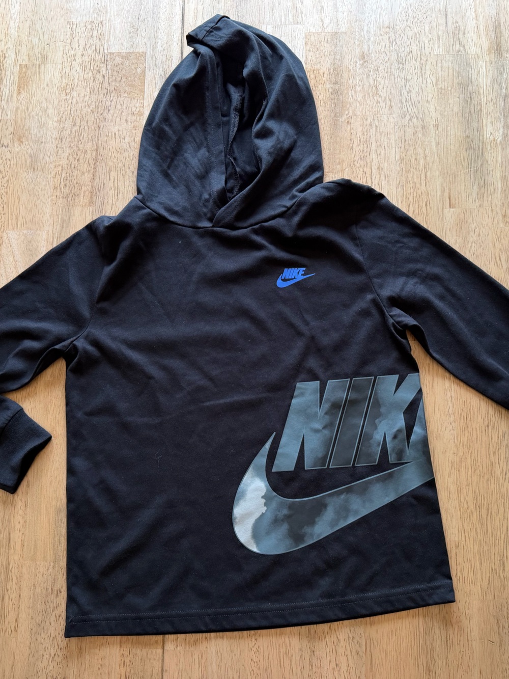 Nike Boys Size 6 Bundle NWT Lightweight Hooded Tee & Therma-FIT Joggers - Picture 9 of 13